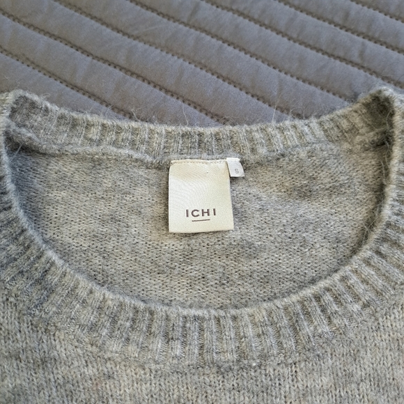 Ichi Adore sweater, sz sm - Picture 2 of 5